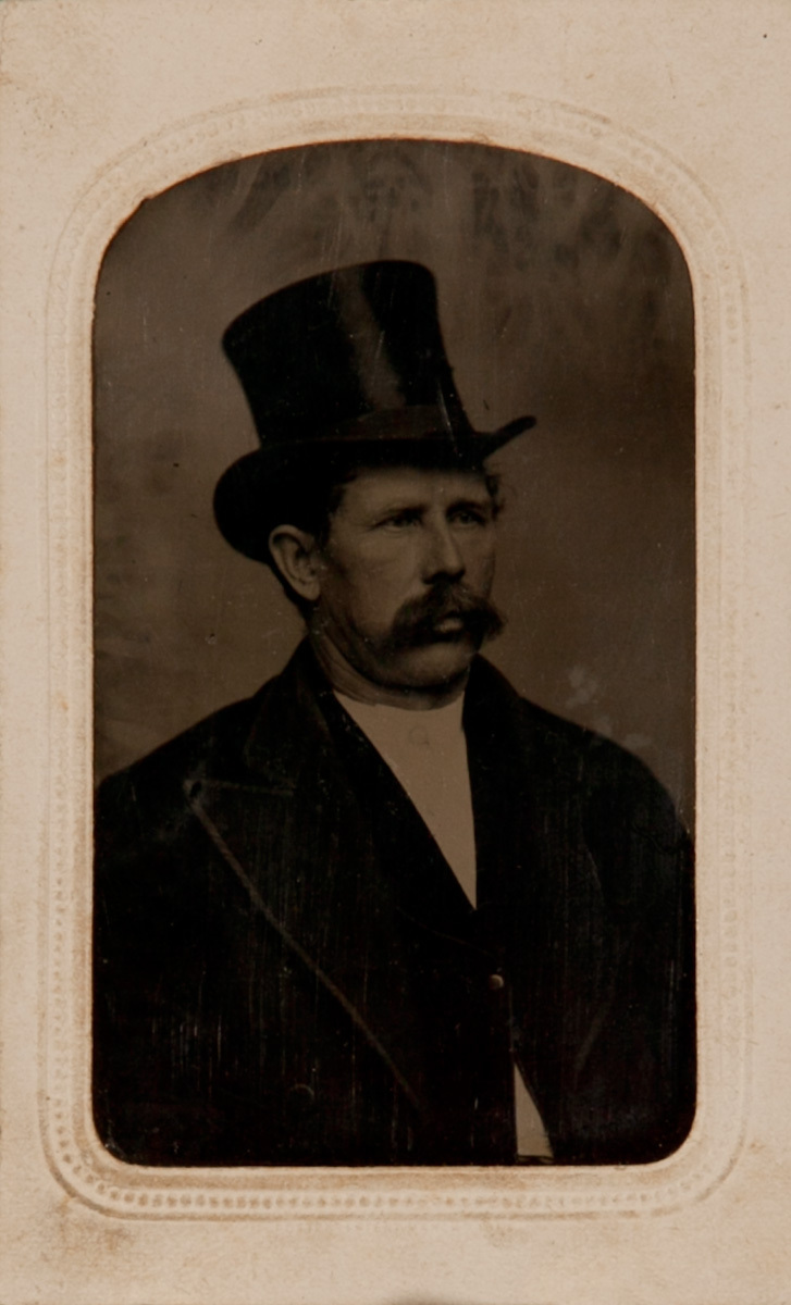 CDV Sized Tintype Man in Top Hat