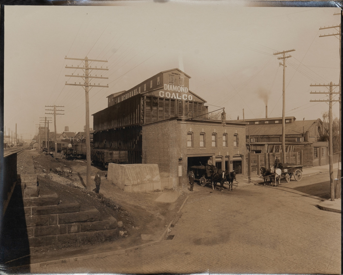 Diamond Coal-Co Warehouse Photo
