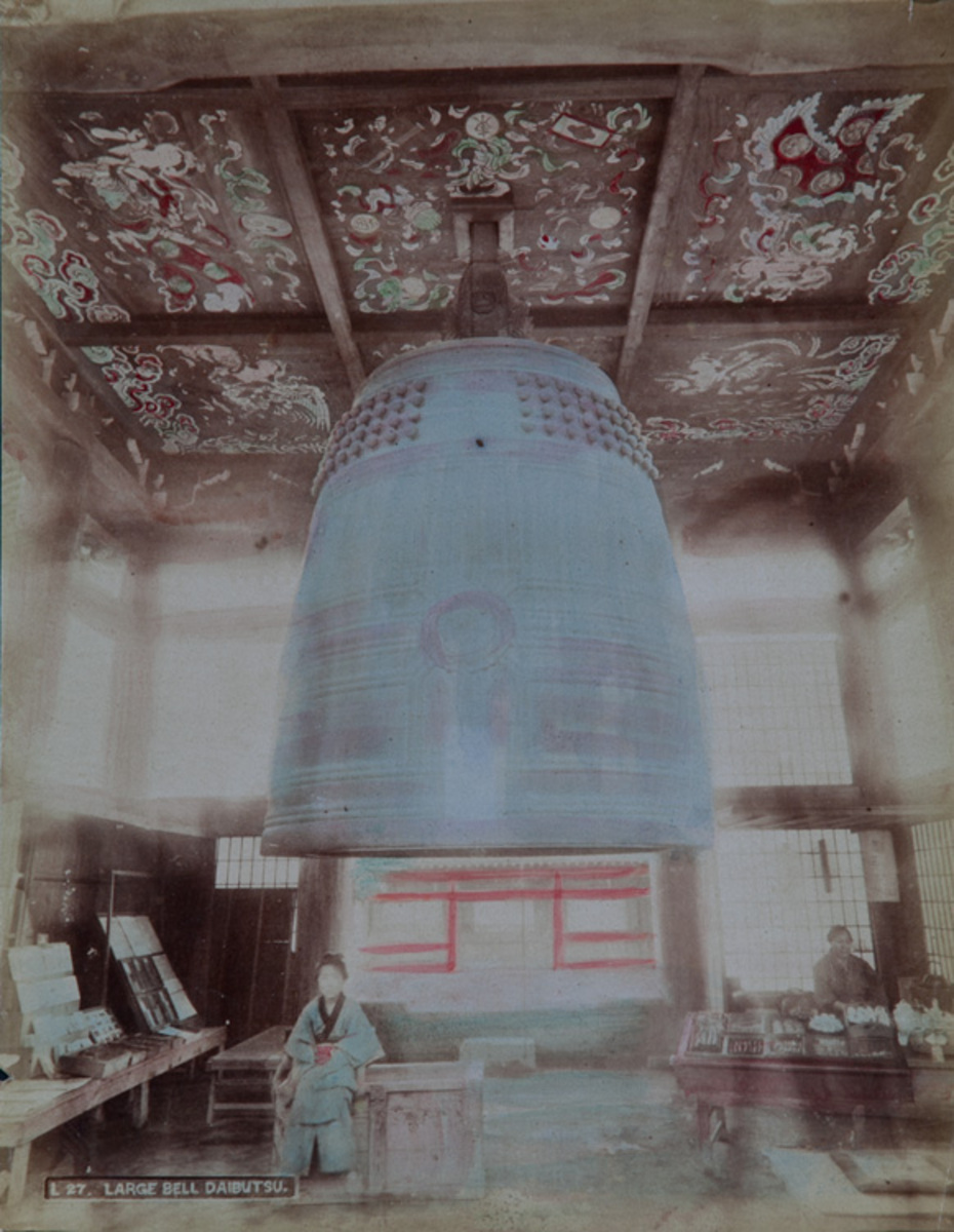 Meiji Era Hand Colored Japanese Albumen Photograph L 27 Large Bell Daibutsu